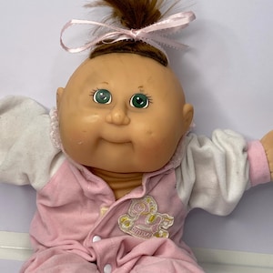 Cabbage Patch Kids  First Edition Brown Hair Green Eyes 14&quot; Tall 2003 *Read Description*