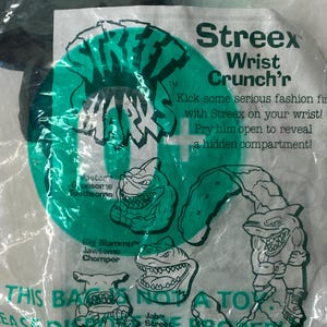 Streex Wrist Crunch&#39;r Street Sharks Watch New in Package 1995 Taco Bell