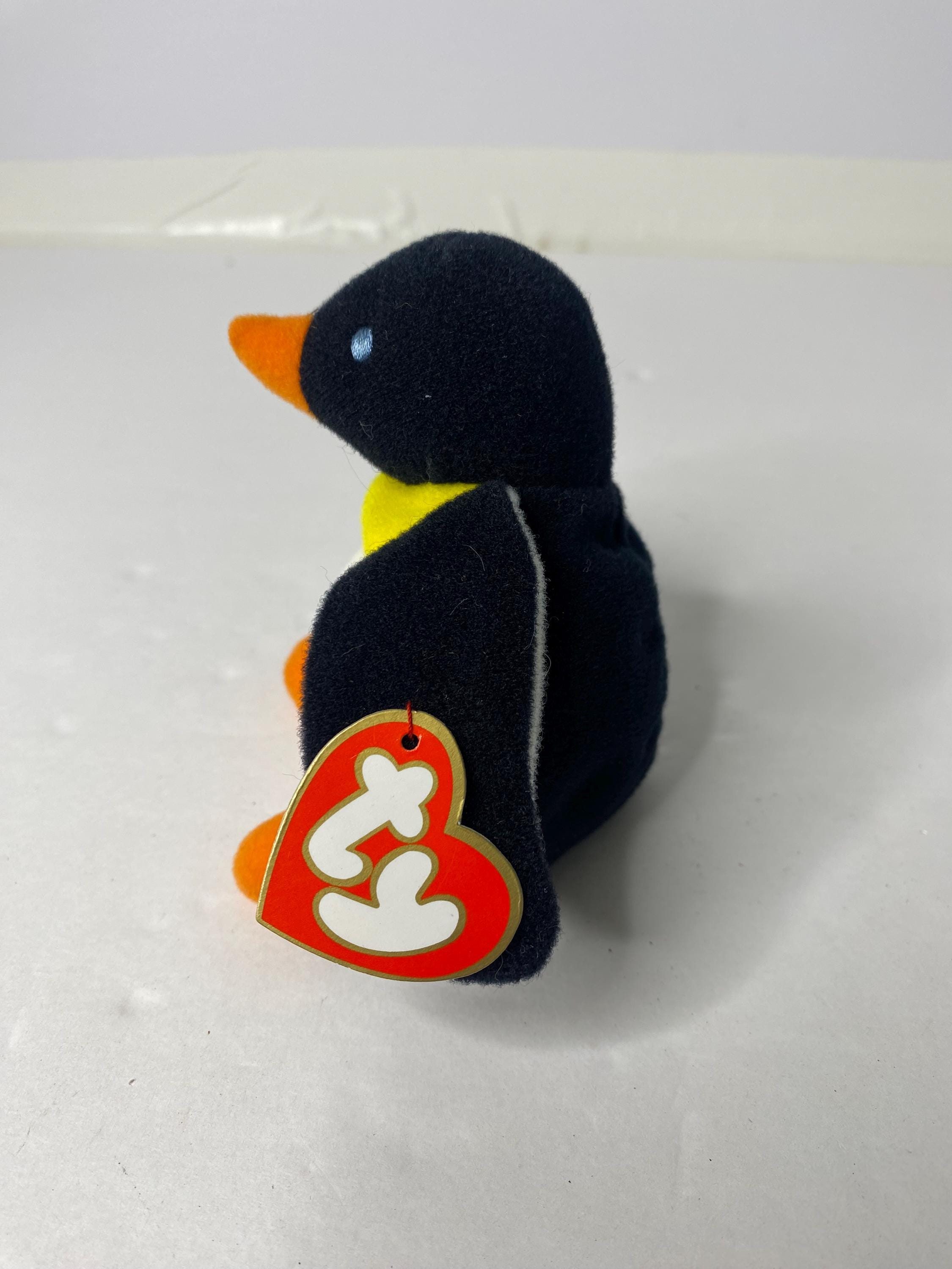 Ty Waddle the Penguin Teenie Beanie Babies Plush Penguin W/ Tags
