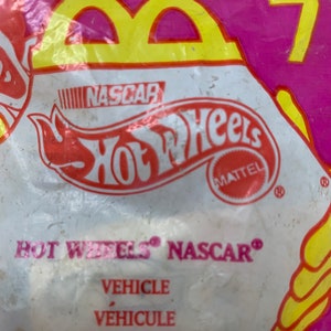 McDonalds &quot;Hot Wheels Nascar&quot; Happy Meal Toy 1998 NIP Vintage