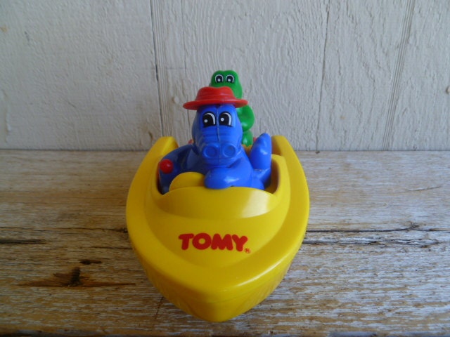 Tomy ski boat croc sale