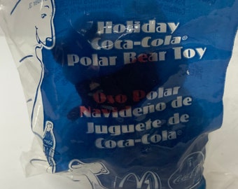 Oso de peluche de Coca Cola "Oso polar navideño de Coca Cola" McDonald's, nuevo en su empaque original, 15 cm de alto, 2002.