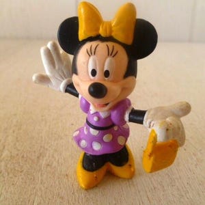 Disney Minnie Mouse Holding Purse PVC Figurine Cake Topper 3&quot; Tall
