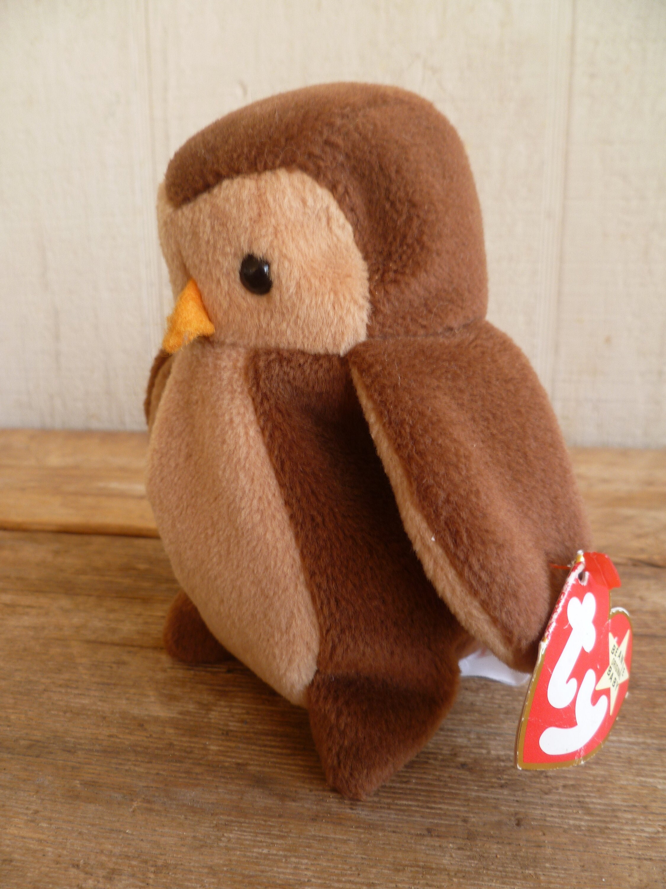 Ty Hoot the Owl Beanie Babies Plush Owl W/ Tags 5" Tall 1995 Stuffed Animal Toy