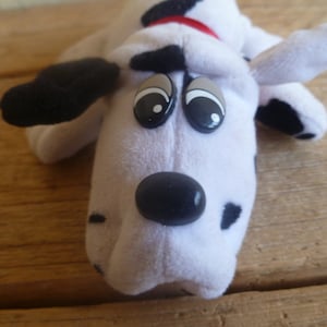 Tonka Plush Pound Puppy Newborn W/ Ribbon Collar 7.5" Long 1980's Television Cartoon Stuffed Animal Toy