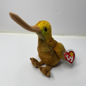 Peluche raro Ty Beak the Kiwi Bird Beanie Baby con etiquetas, 9" de largo, año 1998
