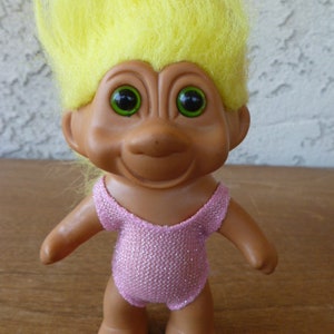 Adorable Troll Doll Pink Sparkly Suit, Green Eyes Vintage 1991 TNT