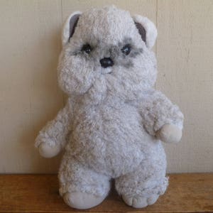 Princess Kneesaa The Ewok Plush Star Wars Return of the Jedi Kenner 16&quot; Tall 1983 Stuffed Toy Doll