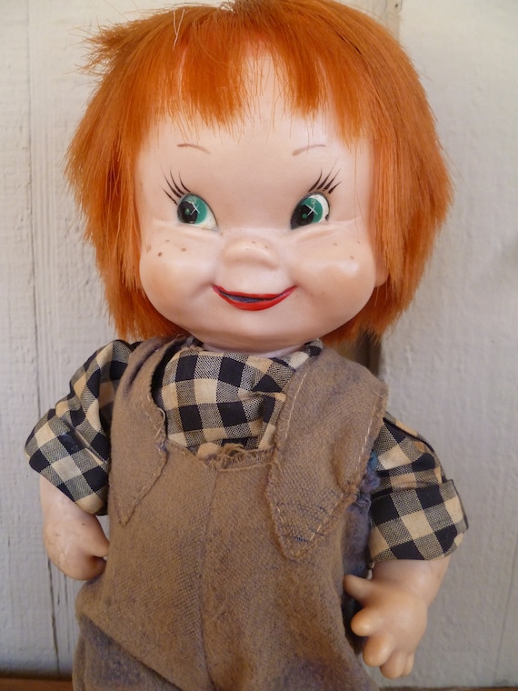 enfantdoll金髪のデニムオーバーオール人形