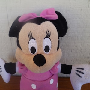 Disney Plush Minnie Mouse 11" Tall Stuffed Toy Doll