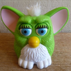Zielony Furby McDonalds Happy Meal Zabawka 3" wysokości 1998