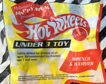 Juguete de la Cajita Feliz de Mattel Hot Wheels con llave y martillo (menos de 3 años), nuevo en caja, 1992