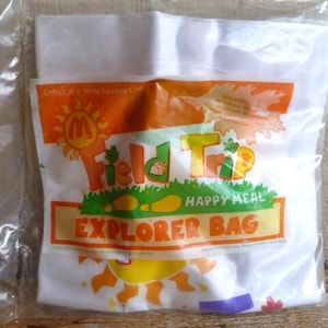 McDonald Happy Meal Toy Field Trip Explorer Bag NIP 1993