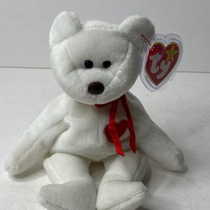 Ty Valentino der Bär Beanie Baby Plüsch Weißer Bär mit Rotem Herzen W / Tags 9 &quot;Hoch 1993 Stofftierspielzeug