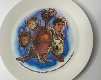 E.T. Universal City Studios Plastic Childs Plate 1982