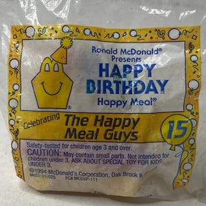 Tiny Toons McDonalds Birthday Train #15 NIP Happy Meal Toy 1994