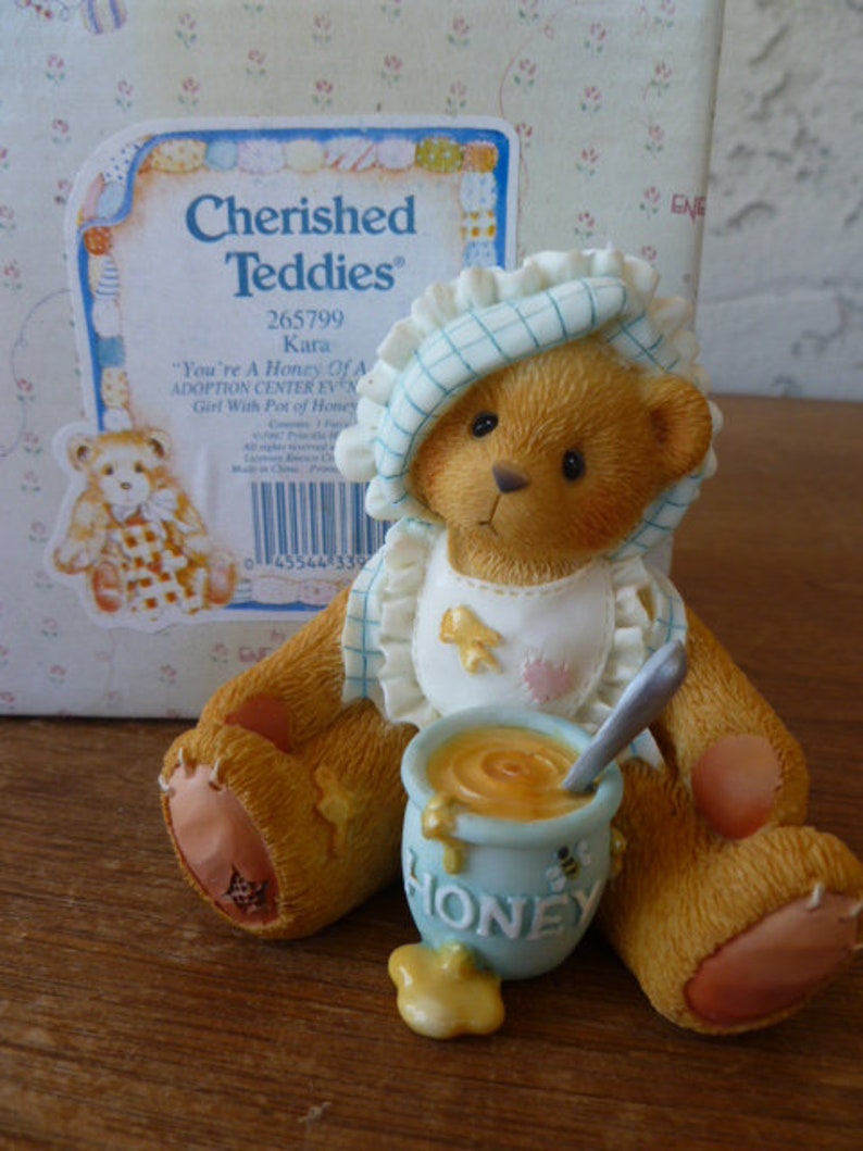 Cherished Teddies Figurine Adoption Figure Kara You/'re a Honey of a Friend New in Box