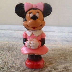 Disney Minnie Mouse Plastic Figurine Cake Topper 2.75&quot; Tall