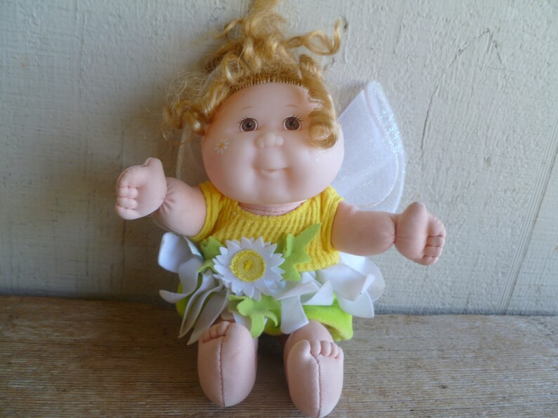 mini cabbage patch dolls 1995