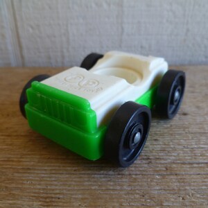 Fisher Price Little People Green Car Vintage 1&quot; X 2.5&quot;