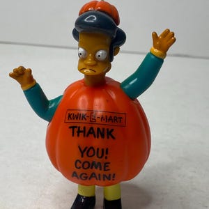 The Simpsons Halloween &quot;Kwik E Mart&quot; Apu Figure PVC Cake Topper 4.25&quot; Tall 2001
