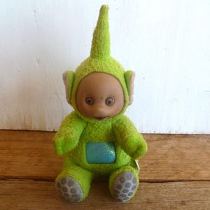 Tele Tubbies Plush Green Bean Bag &quot;Dipsy&quot; 6&quot; Tall 1998 Stuffed Toy Doll