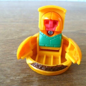 McDonalds Cheeseburger Changeables Transformer 1.75&quot; Tall 1988