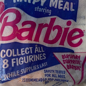 Holiday Barbie Figurine &quot;Birthday Surprise Barbie&quot; 1991 NIP Mattel McDonalds
