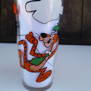Pepsi Collector Series Cool Cat, Beaky Buzzard Glass Warner Bros 6.25" Tall 1978