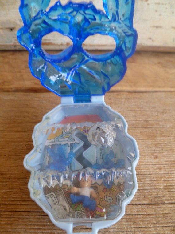 Mighty Max Ice Blue Skull Bluebird Mcdonalds Happy Meal Premium