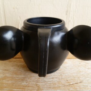 Disney Musse Pigg 3D Collectors Cup Mugg Applåder 15 cm bred x 8 cm hög bild 3