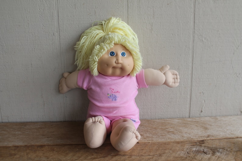 Cabbage Patch Kids Doll Blond Hair Blue Eyes 1982 Etsy
