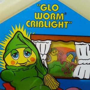 Glo Worm Musical  Crib Toy Vintage 1985