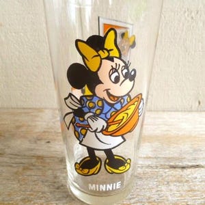 Minnie Mouse Glass Disney Pepsi Collector Series 6.25&quot; Tall 1978