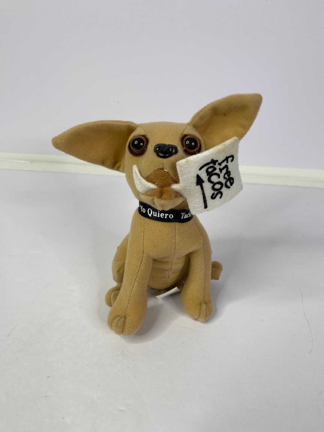 Taco Bell Chihuahua Dog W/ Collar 