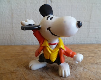 Snoopy Pvc Figure United Features 2.5" Tall Vintage
