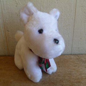Russ Berrie Plush Scottish Terrier Dog "Kiltie"  6" Tall Stuffed Animal Toy