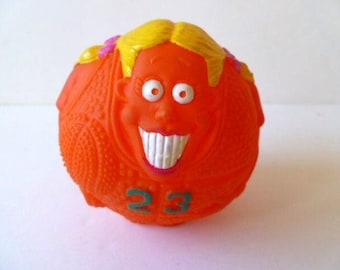 Wendys Kids Meal Ball 3" Tall 1995