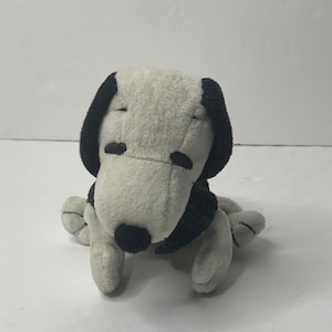 Snoopy Plush Collectable Peanuts Charlie Brown 7" Tall Stuffed Animal Toy