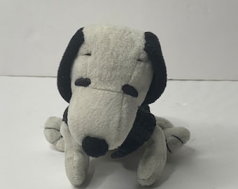 Snoopy Plush Collectable Peanuts Charlie Brown 7" Tall Stuffed Animal Toy