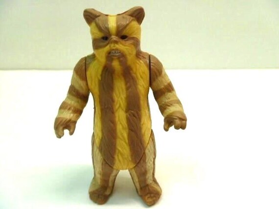 Star Wars Wicket Ewok Action Figure 3