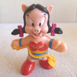 Petunia Pig "Wonder Pig" de McDonald's, juguete de 6,35 cm de alto