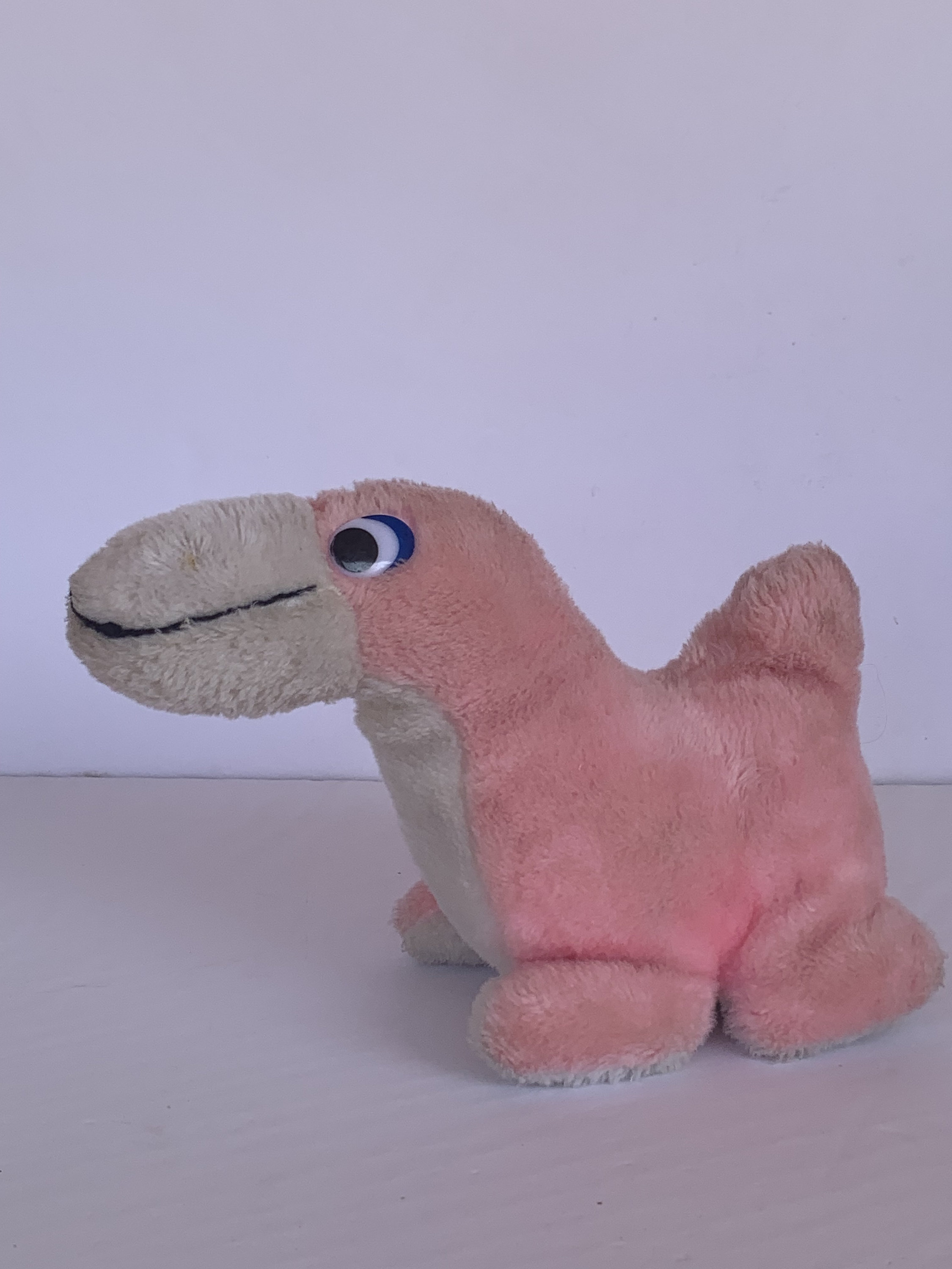 Wego dinosaur bag shop