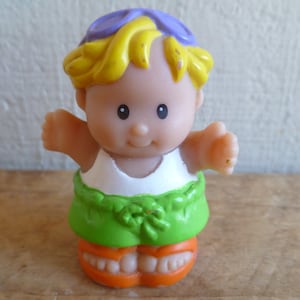 Vintage Fisher Price Little People Blond Hair 1998