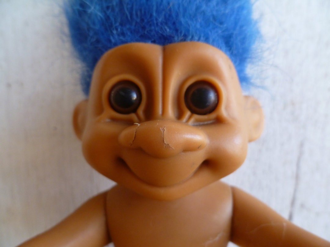 Adorable Russ Troll Poseable Doll Vintage 9