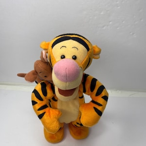 Disney Bounce and Sing Tigger and Roo Winnie the Pooh Plush 12&quot; Tall 1999