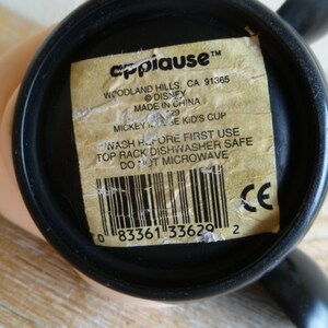 Disney Musse Pigg 3D Collectors Cup Mugg Applåder 15 cm bred x 8 cm hög bild 4