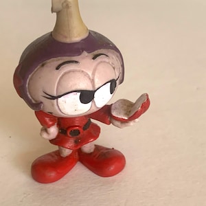 Wallace Berrie Snorks Daffney Figure Miniature 2.5&quot; Tall 1983