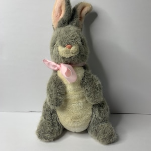 Vintage Plush Bunny Rabbit Puppet, The Great O&#39;Hare 16&quot; Tall *No Tag*