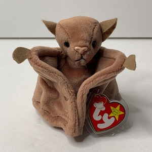 Ty Batty the Tan Bat Plush Beanie Baby Bat W/ Tags 9&quot; Wide 1996 Stuffed Animal Toy